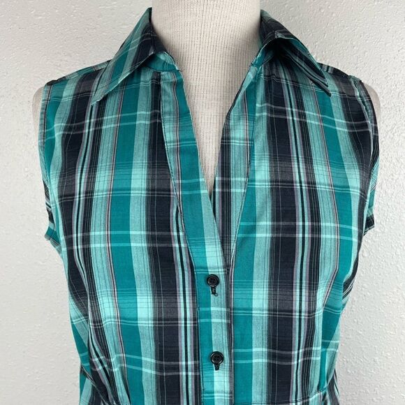 NWT Apt. 9 Stretch Fit Sleeveless Button Down Shirt Size M - Picture 2 of 8